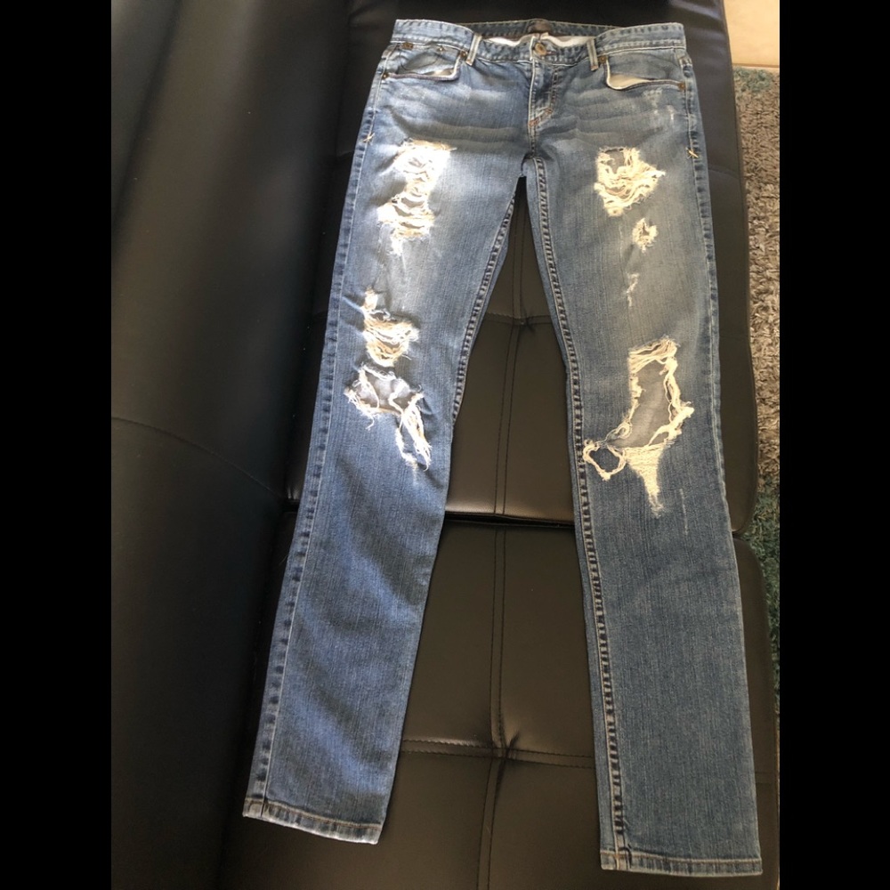 Armani Enchange Blue Jean Ripped 8 R